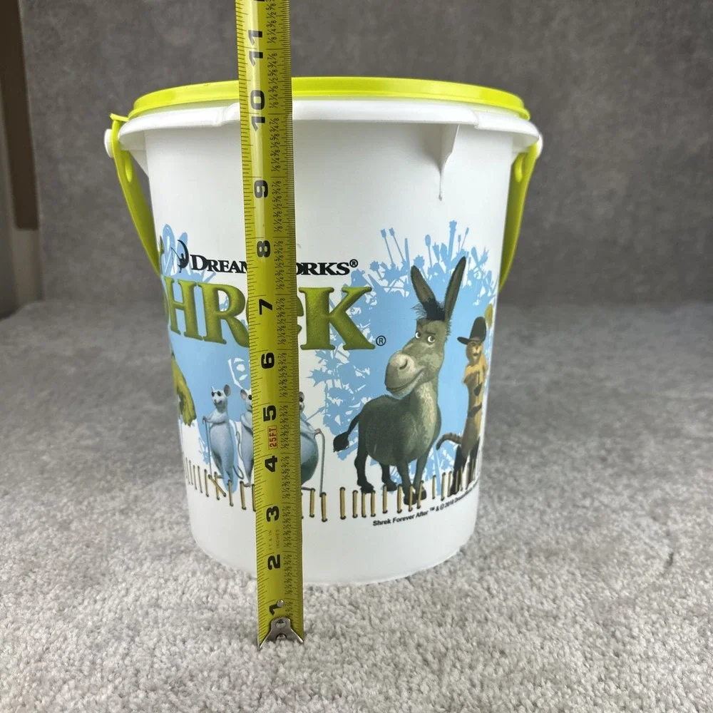 Tupperware Shrek Forever After‎ 2010 8.5 L Giant Canister with Handle
